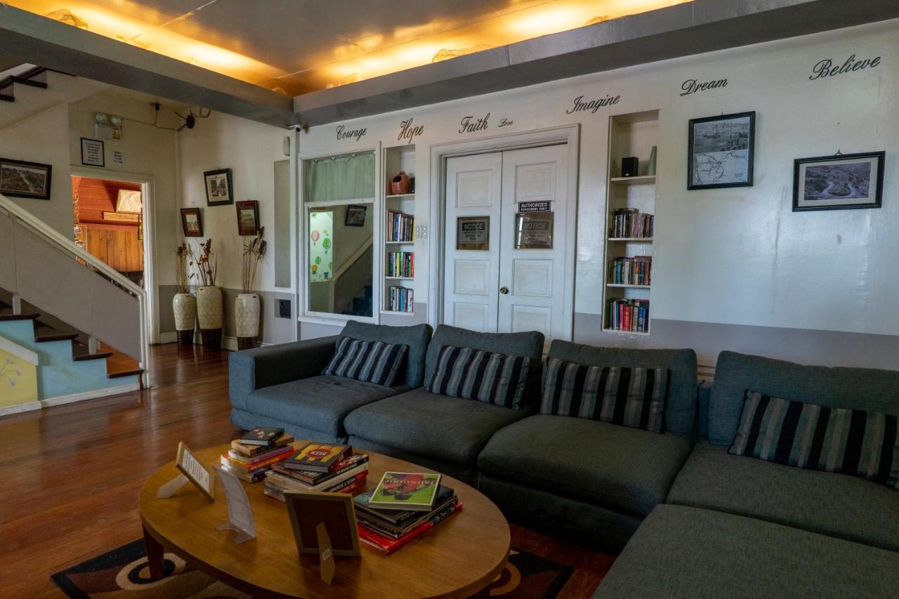Old Orangewood Bed & Breakfast Baguio City Zewnętrze zdjęcie