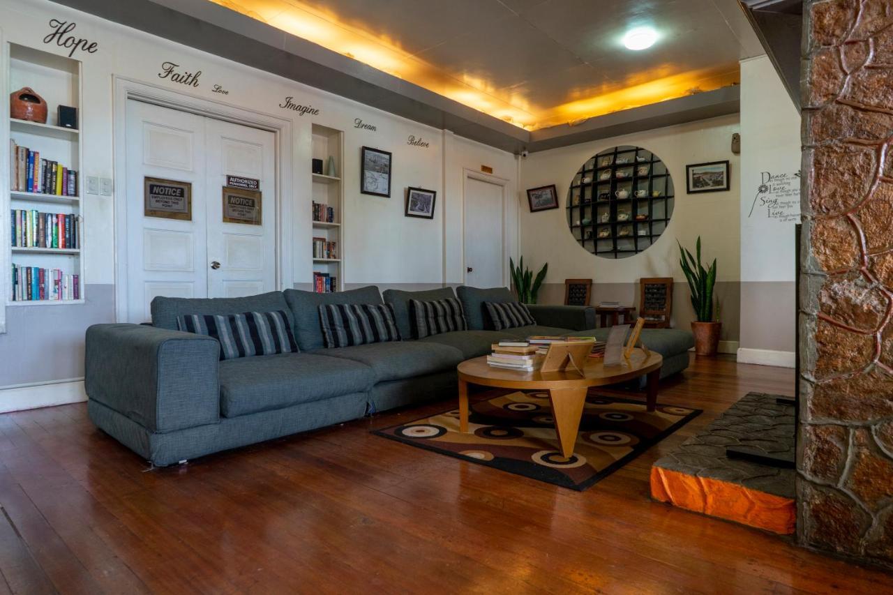 Old Orangewood Bed & Breakfast Baguio City Zewnętrze zdjęcie